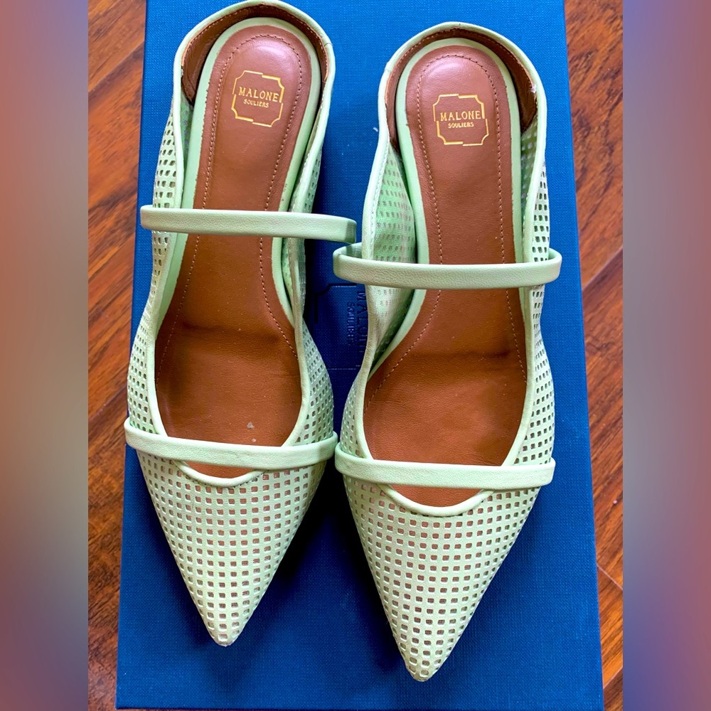 Malone Souliers Maureen Flats in pistachio green